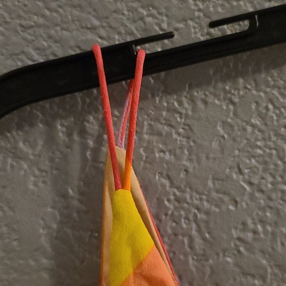 Silk Trina Turk top,  elegant - Picture 5 of 15